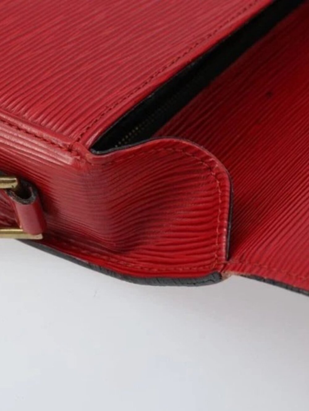 LOUIS VUITTON Epi Saint Cloud GM Shoulder Bag Red M52197 LV Auth 173158 - Picture 14 of 16